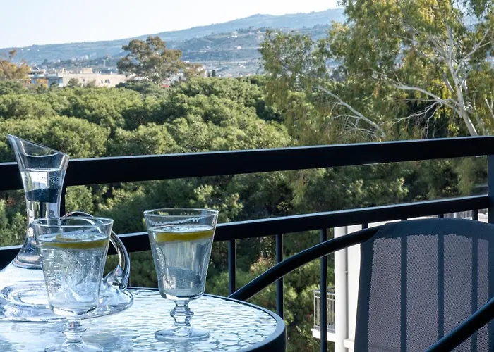 Riviera Ξενοδοχείο 4*